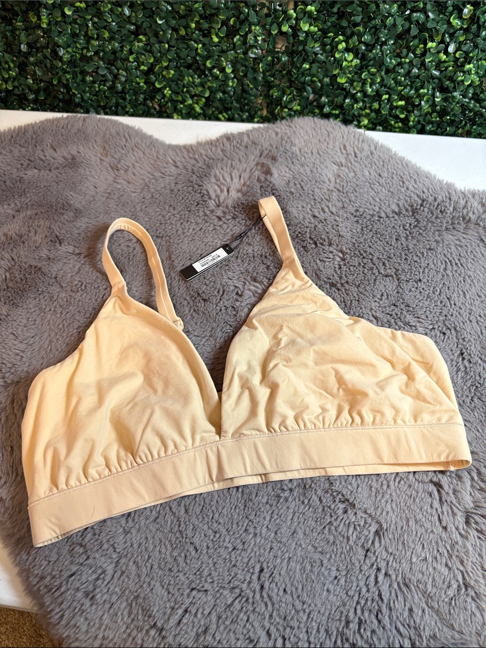 NWT SKIMS Light Beige Wireless Soft-Cup Bralette Size 3X
